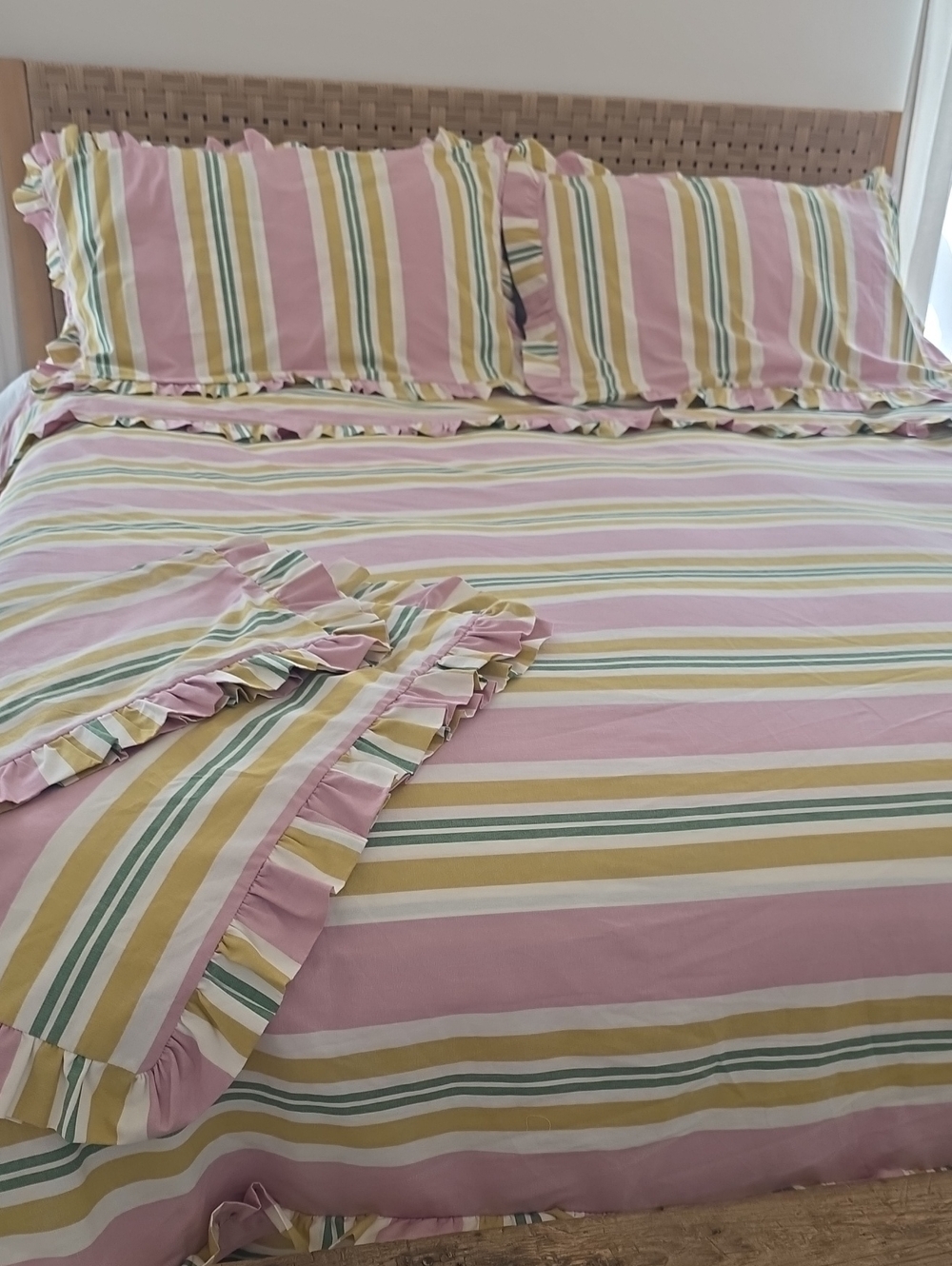 Anthropologie King stripe Ruffle Duvet Cover & Shams in Pink, Green & Mustard